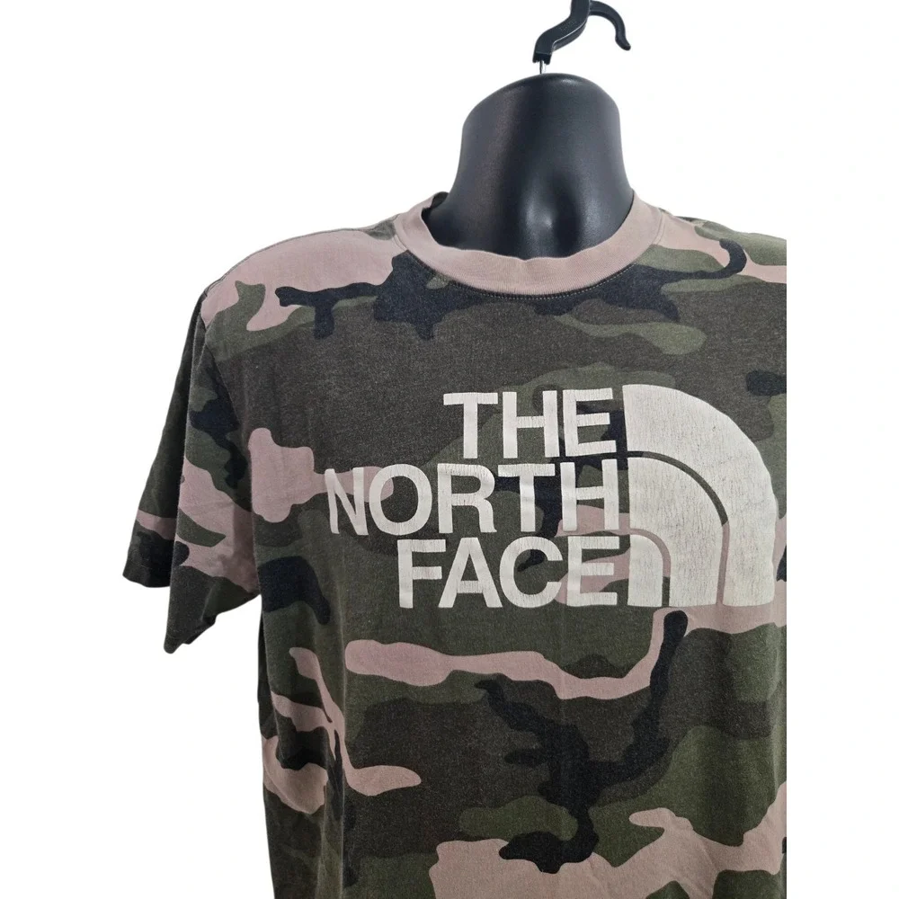 The North Face Men's Camo Graphic T-Shirt Size Large Green Brown Camouflage Logo